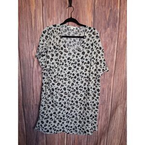 Kate laundry leopard print short cap sleeve v neck midi dress size medium
